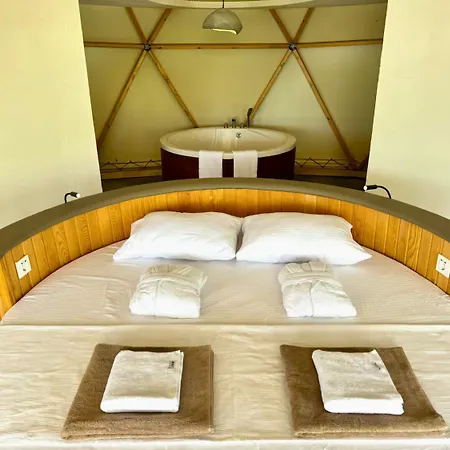 Luxury tent In Out Glamping *